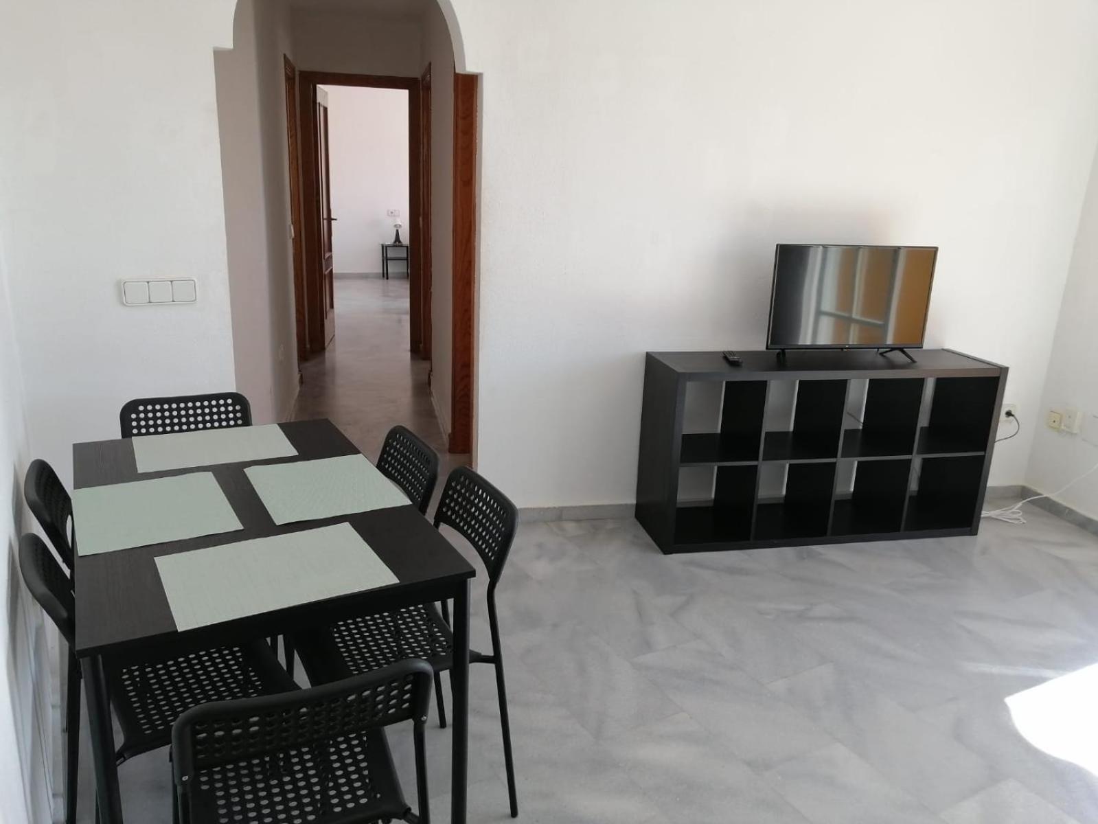 Lovely Penthouse In Front Of The With Free Parking Appartement