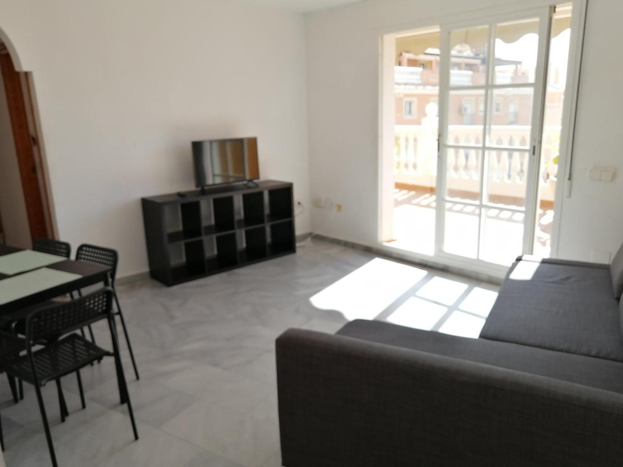 Lovely Penthouse In Front Of The With Free Parking Appartement Málaga