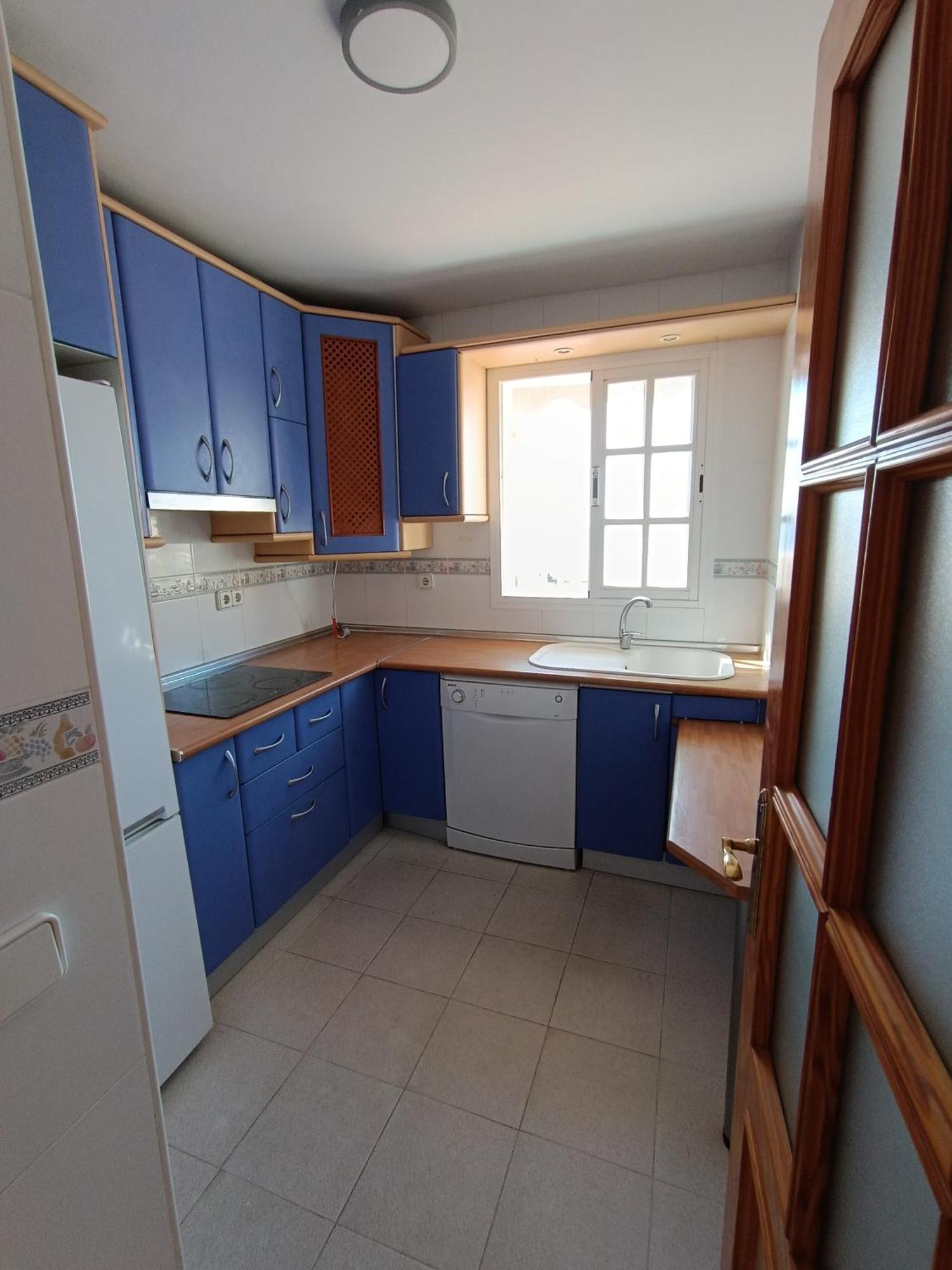 Appartement Lovely Penthouse In Front Of The With Free Parking