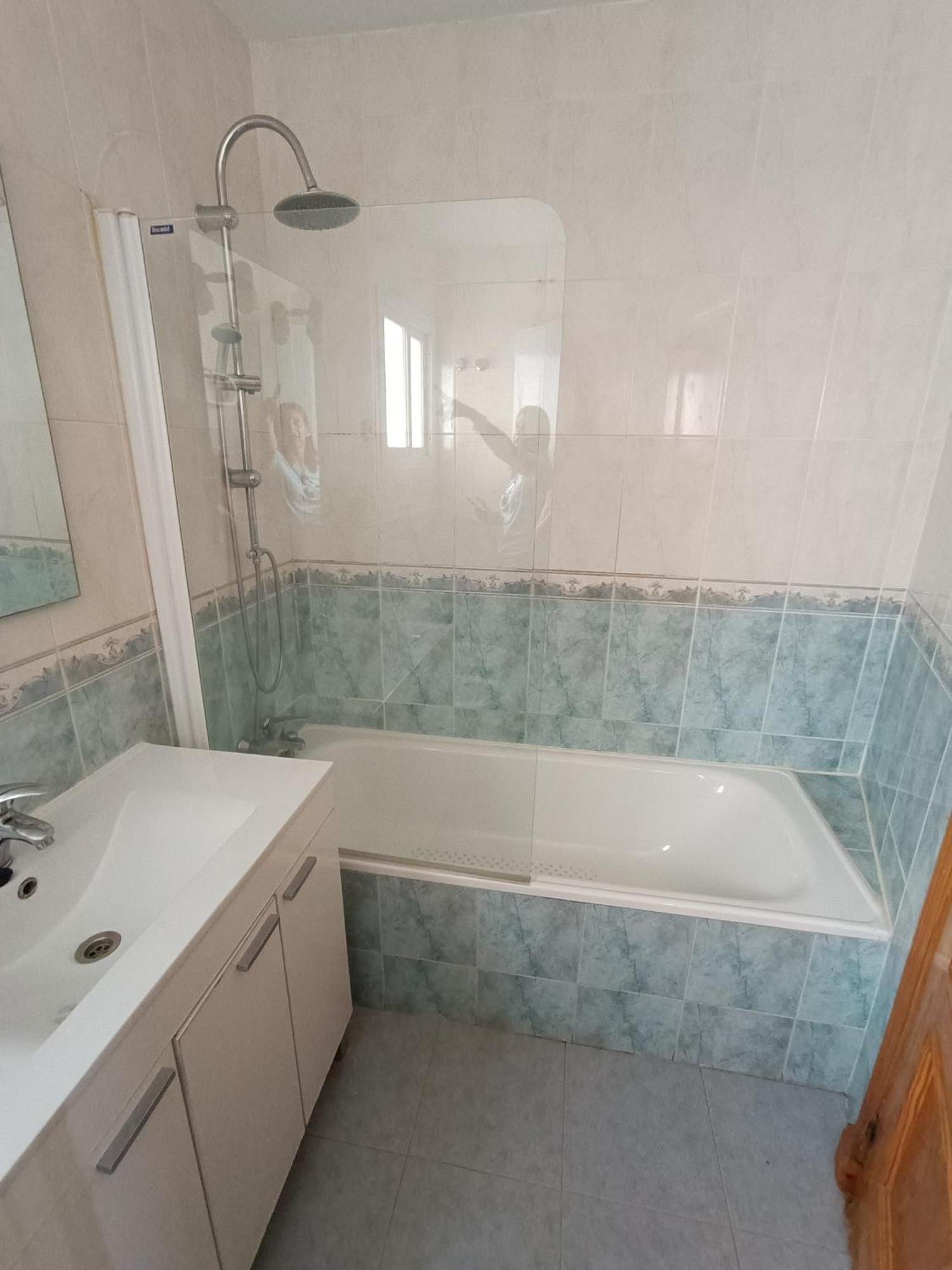 Lovely Penthouse In Front Of The With Free Parking *